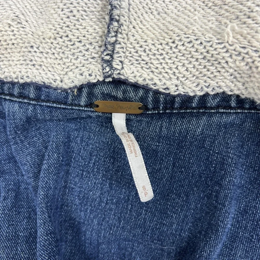 Free People Jacket Womens S Blue Denim Jean Hooded Knit Sleeve Distressed - Picture 3 of 16